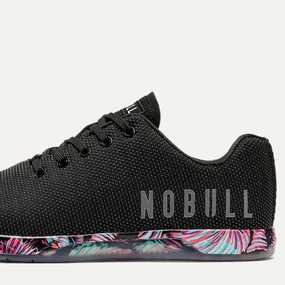 Unlisted Women's Nobull trainers sz 6.5 - Picture 1 of 1